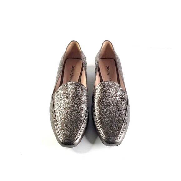 DONALD J PLINER Women's Icon Cracked Leather Metallic Bronze Loafers Sz 8 - Picture 6 of 15